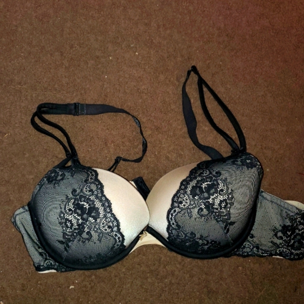 Push up bra